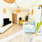 Apartament Sunny House *